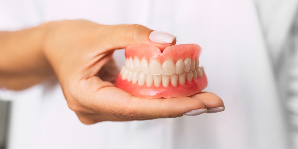 3 Common Reasons You Need Dentures